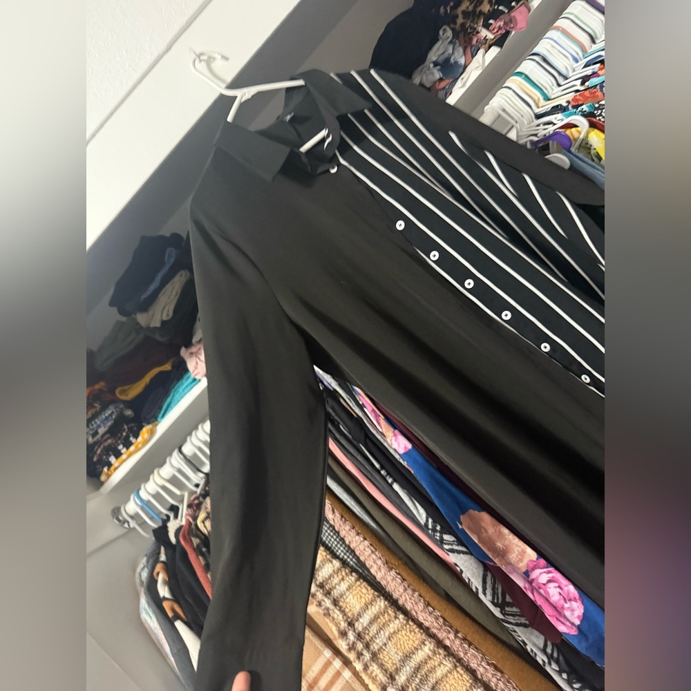 SHEIN Black and White Long Sleeve Dress - Picture 2 of 4